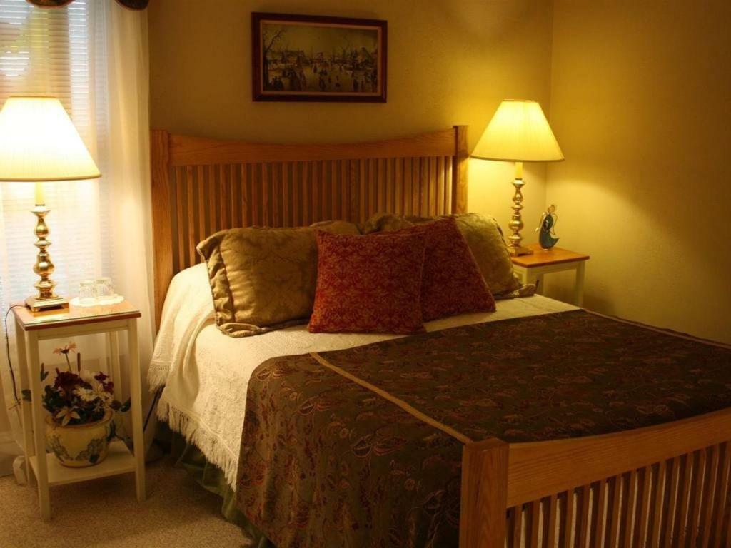 Red Rocker Inn ブラック・マウンテン エクステリア 写真