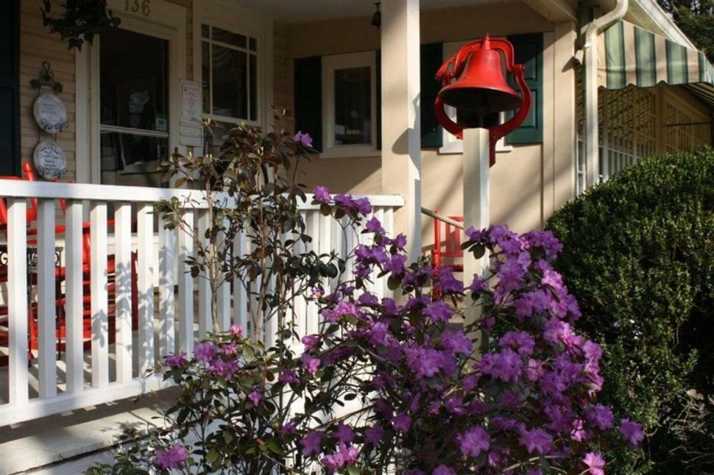 Red Rocker Inn ブラック・マウンテン エクステリア 写真